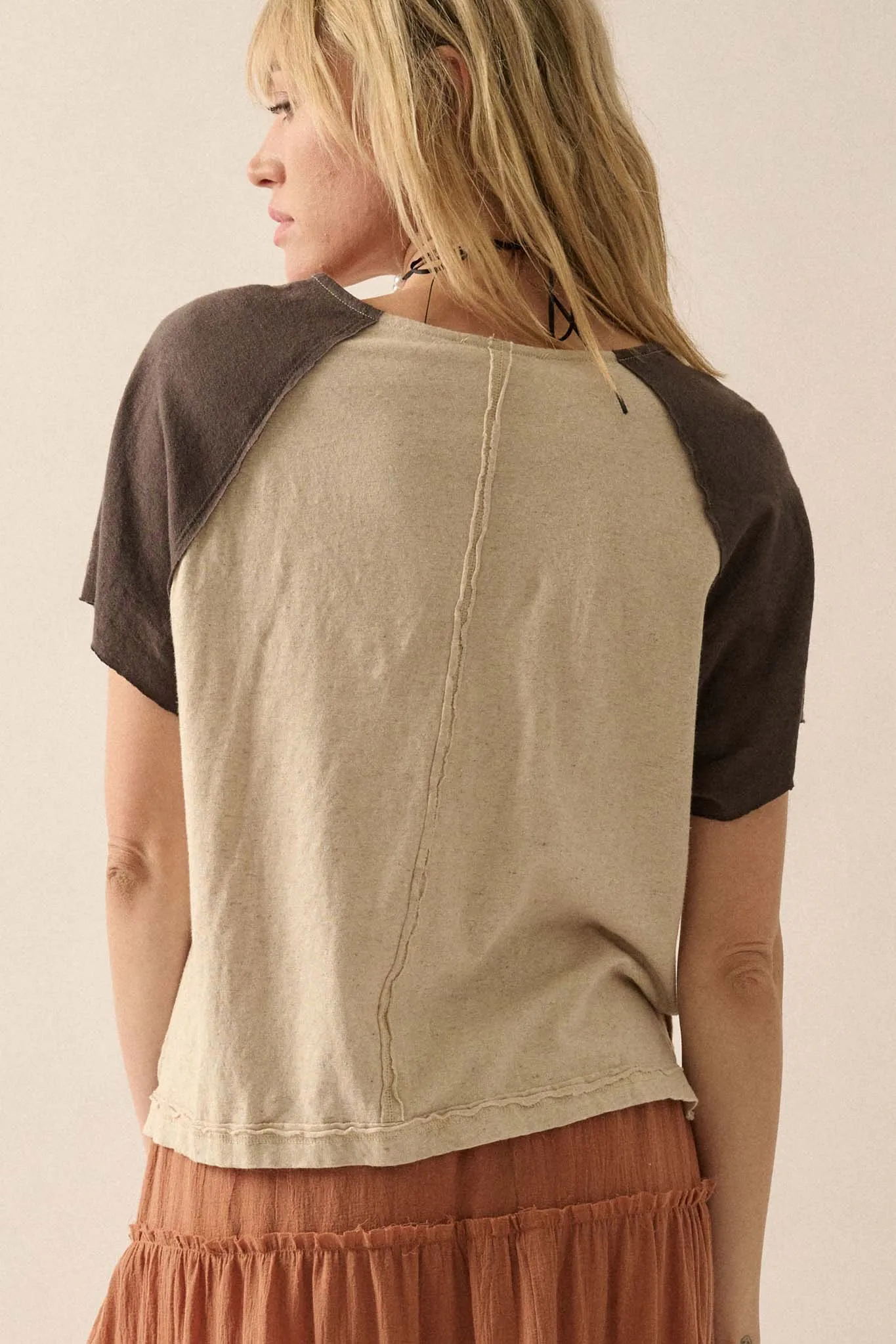 Easy Fit Cropped Raw-Edge Henley Raglan Tee