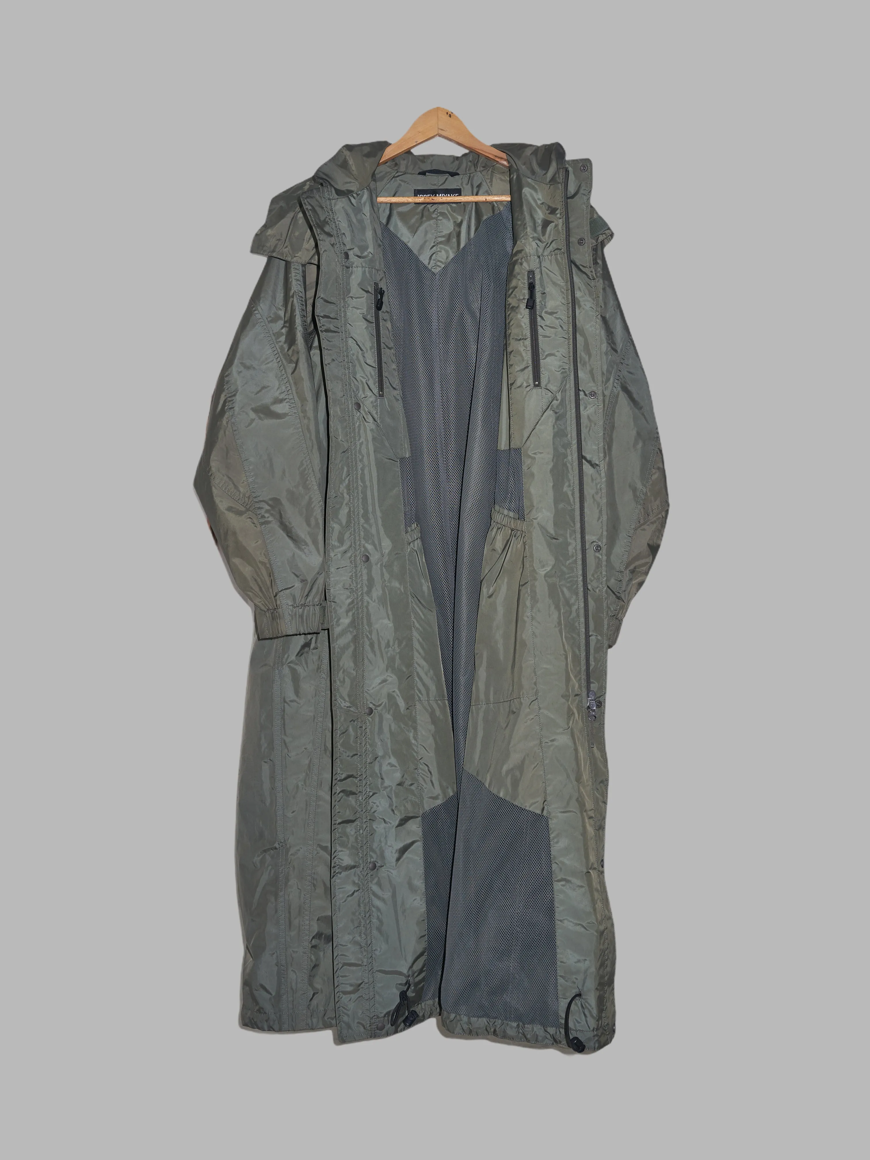 Issey Miyake khaki polyester full length multi pocket parachute coat - 3 L M