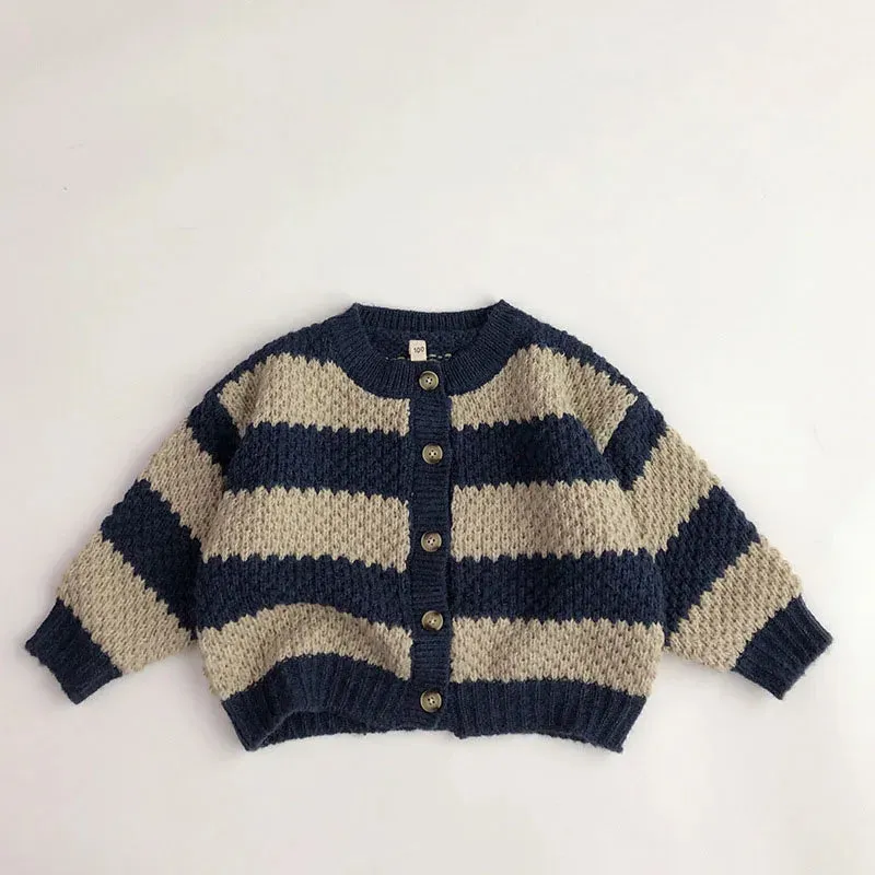 Kids Pattern Knit Buttoned Cardigan