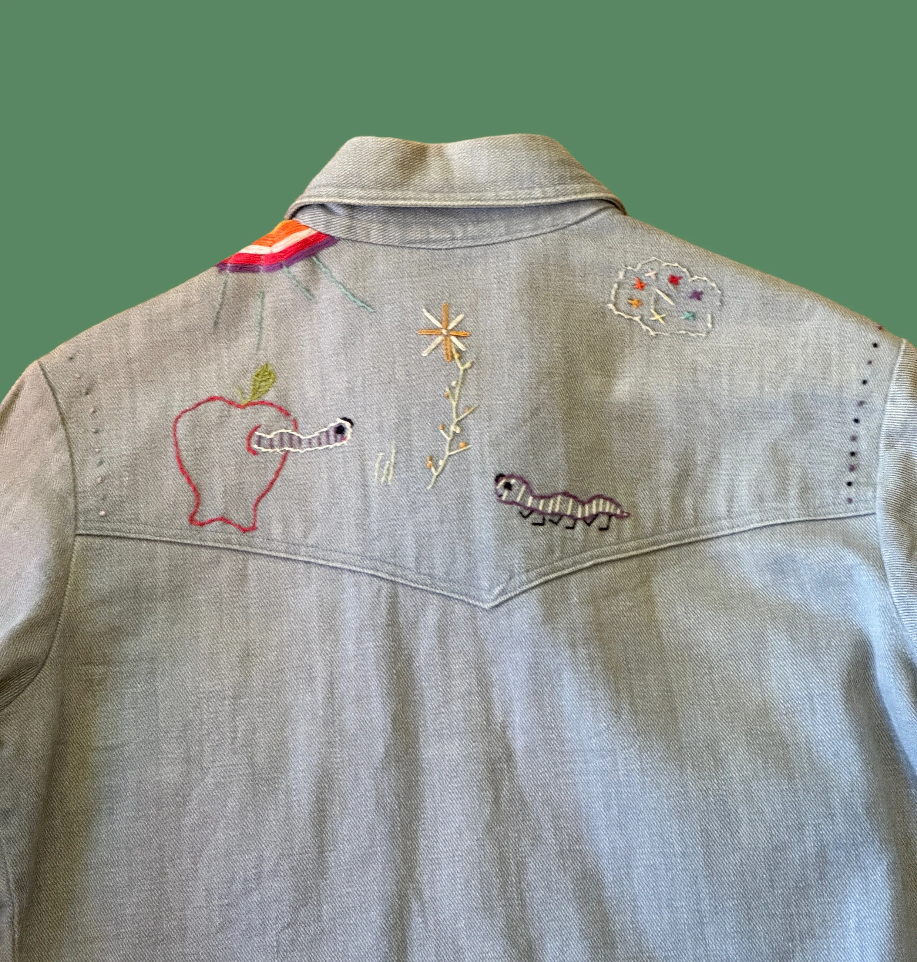 LADY WRANGLER 70s Hand Embroidered Denim Shirt • Small