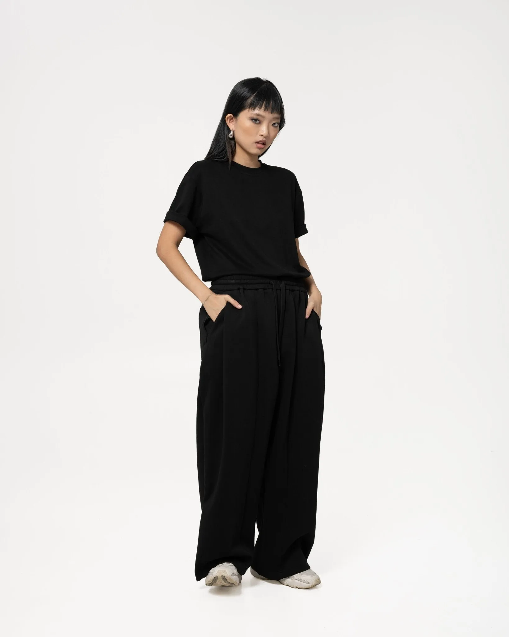 Pleated Sweatpants - Black