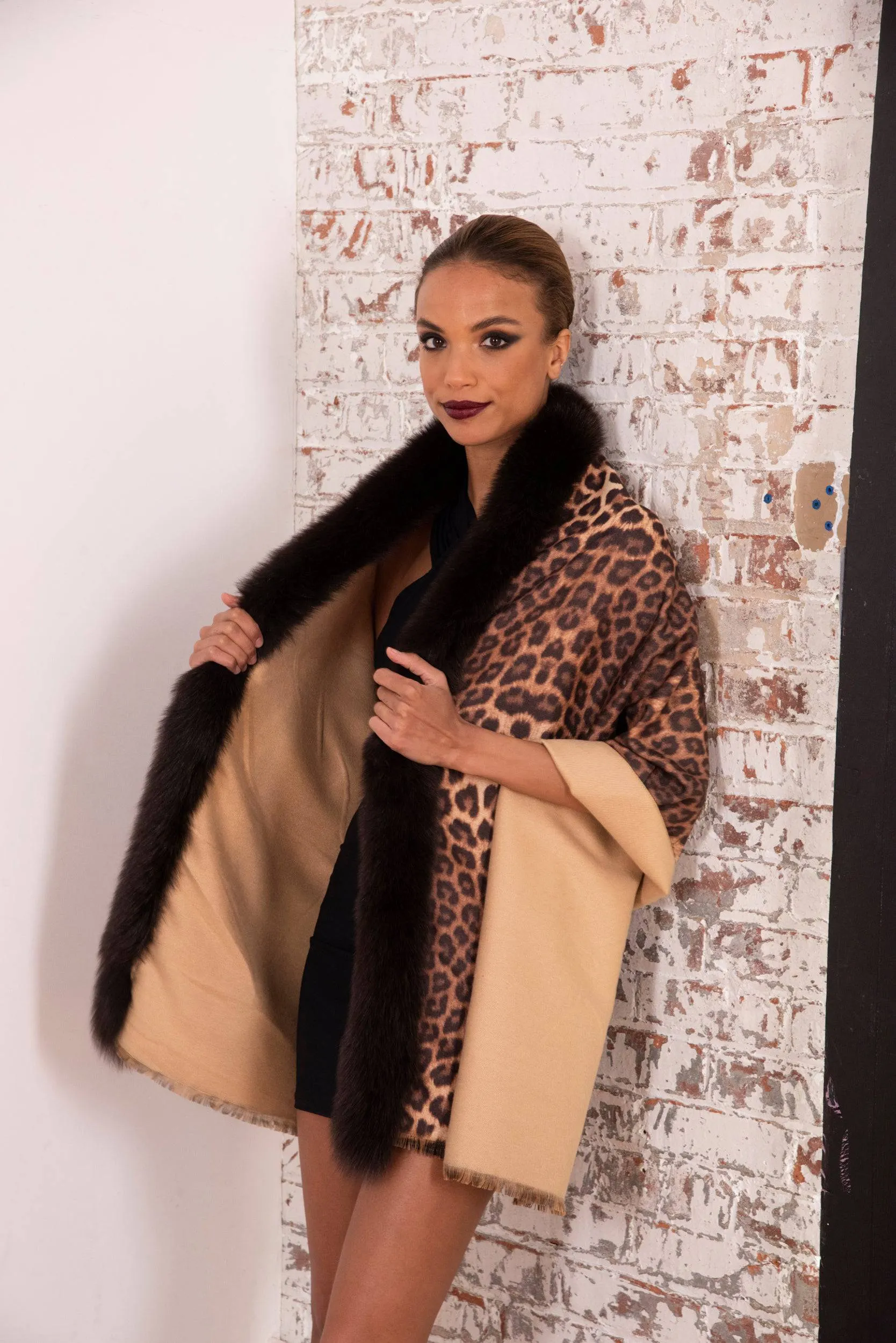 Stylish Wrap with Fox Fur Collar Trim | La Fiorentina