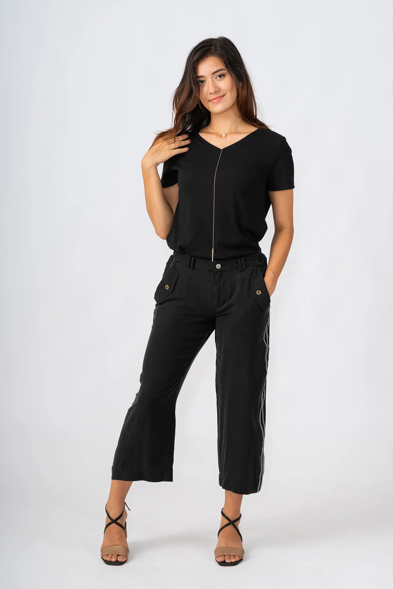 Tencel Wide leg pants with side tapes in Caviar