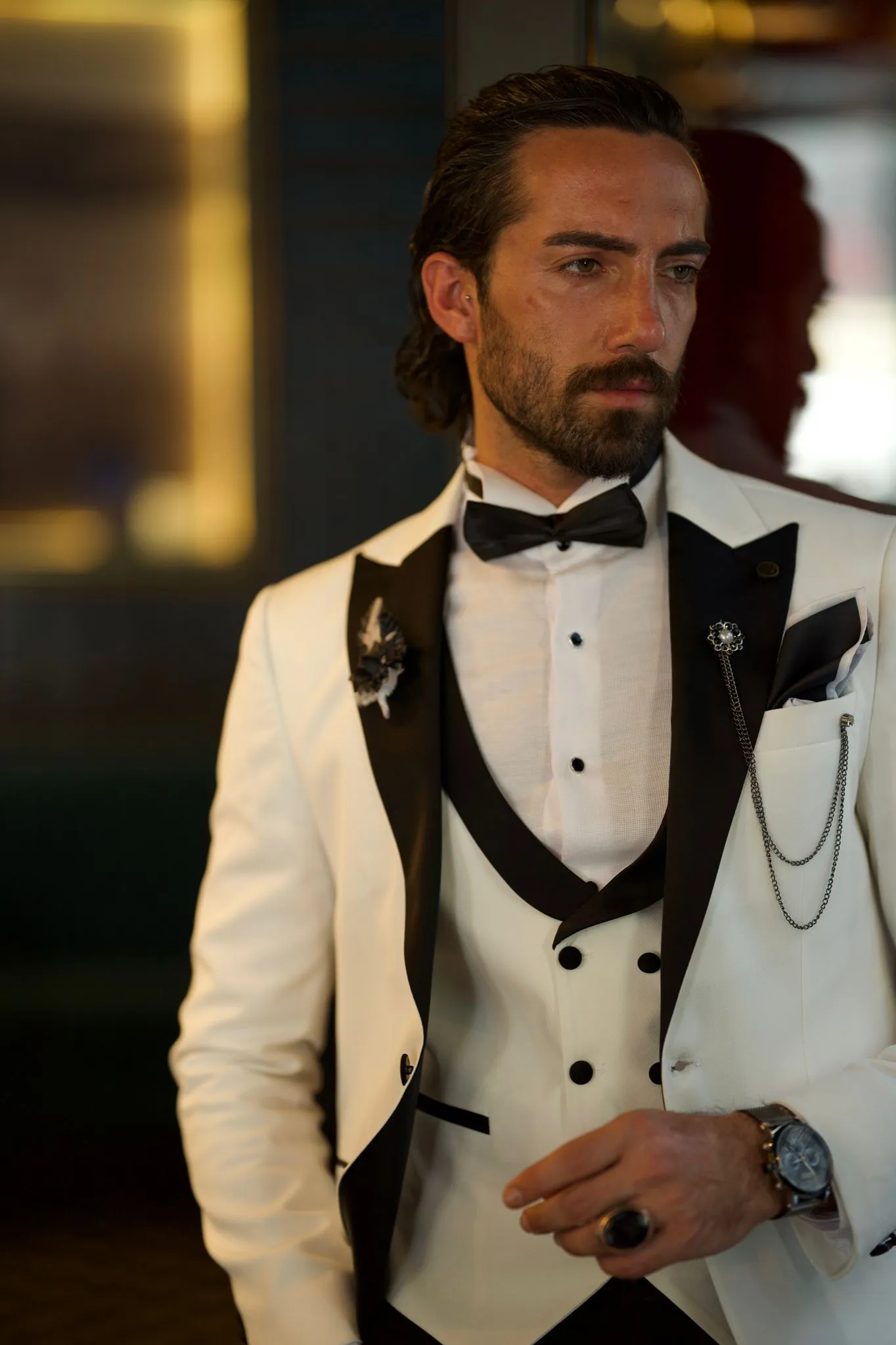 White Slim Fit Peak Lapel Tuxedo for Men by GentWith.com